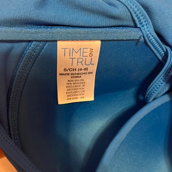 Blue bikini - Picture 3 of 4